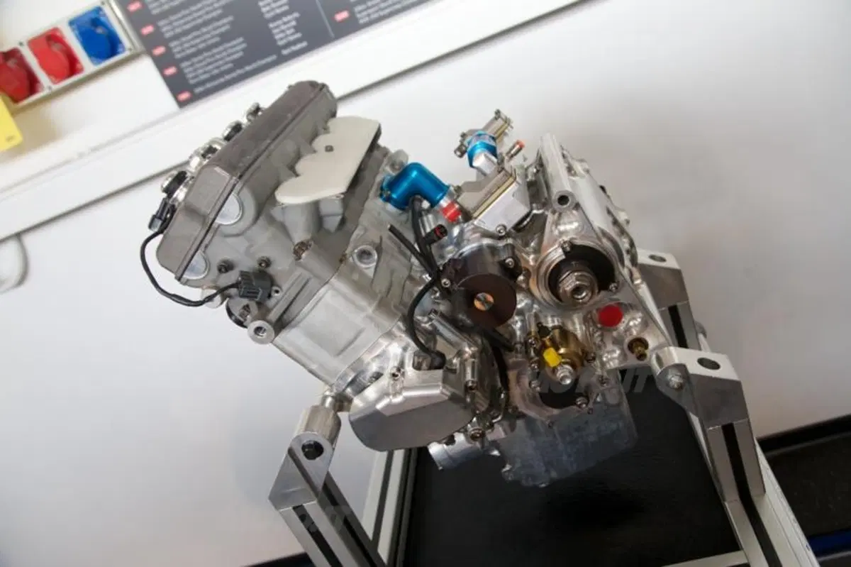 Collezione Yamaha Poggi COMP: un paradiso per gli appassionati (4)