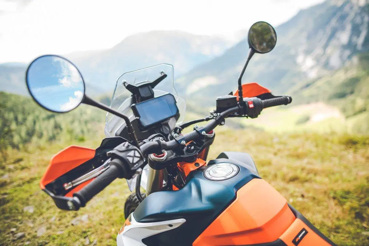 Nuova KTM 890 Adventure R Rally (16)