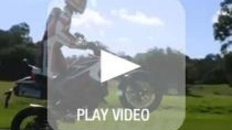 Ducati Hypermotard 2013: il video di Nicky Hayden
