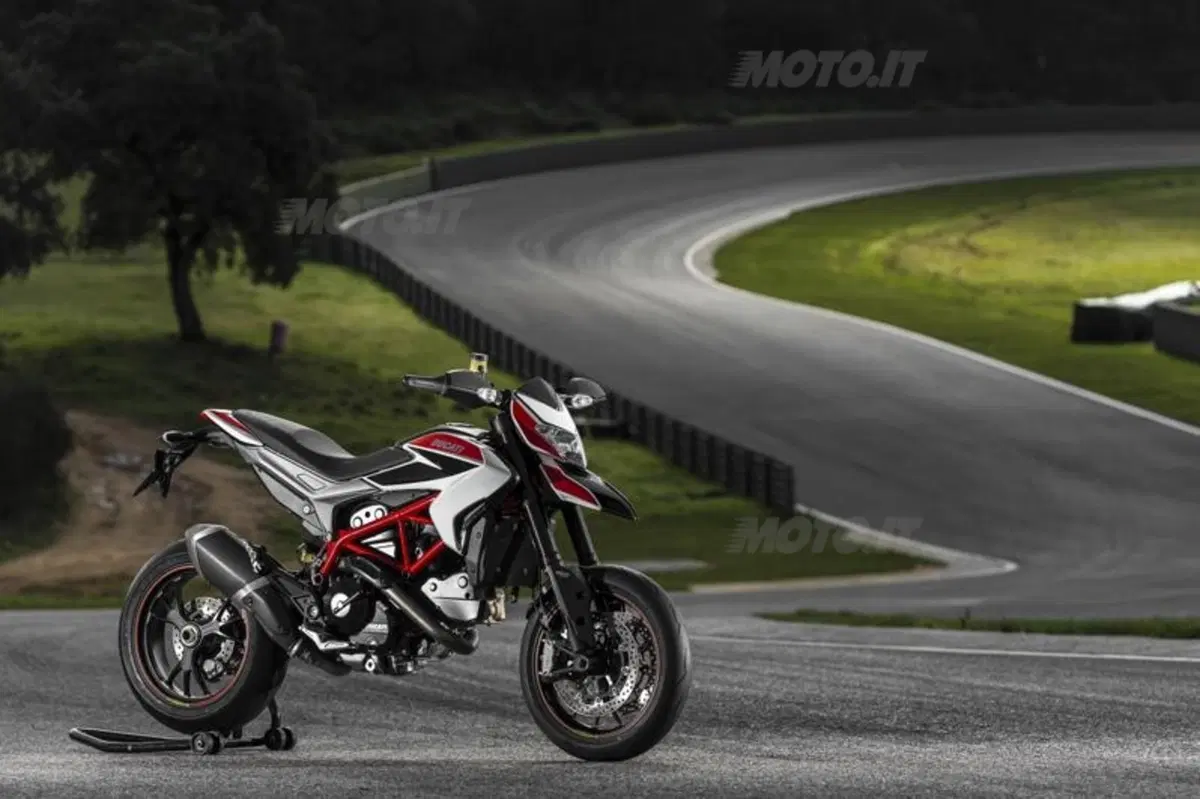 Ducati Hypermotard 2013. Prezzi e dotazioni. Presto la prova (2)