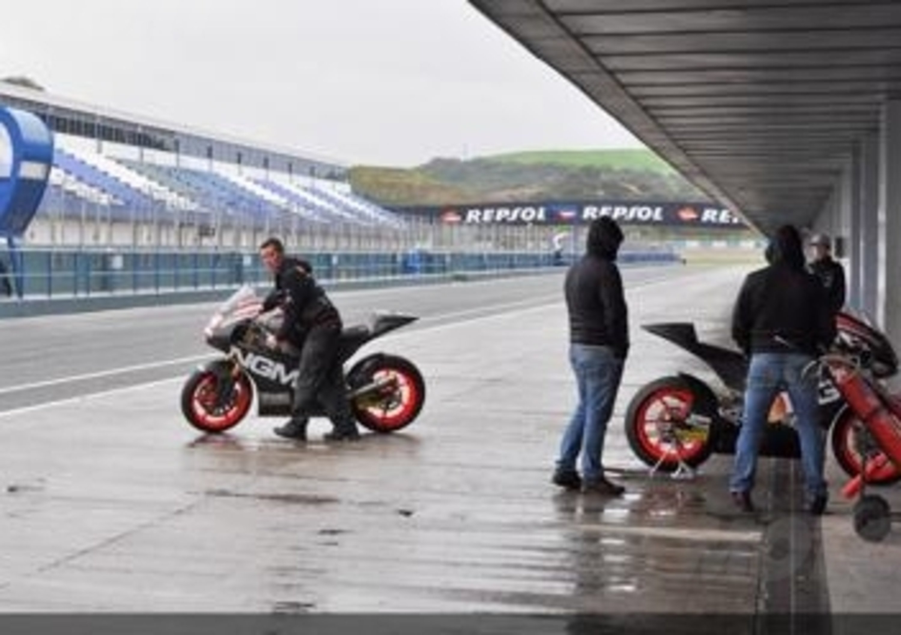 Test Moto2/Moto3, terza giornata: torna la pioggia