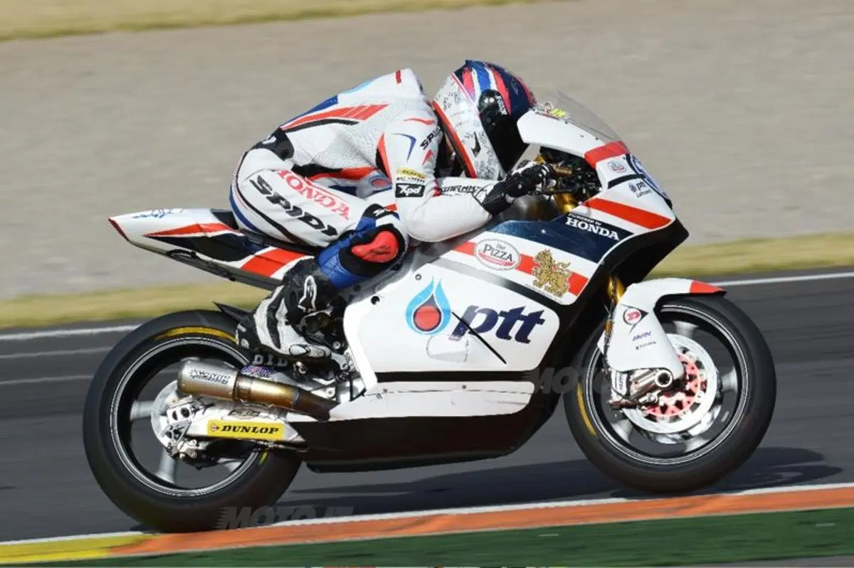 Spark Exhaust Technology sponsor del Team Gresini Moto2 (2)