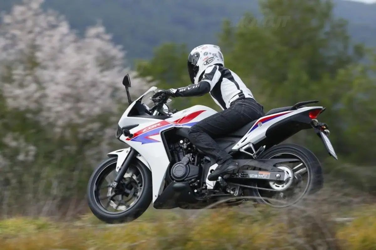 Honda CBR500R 