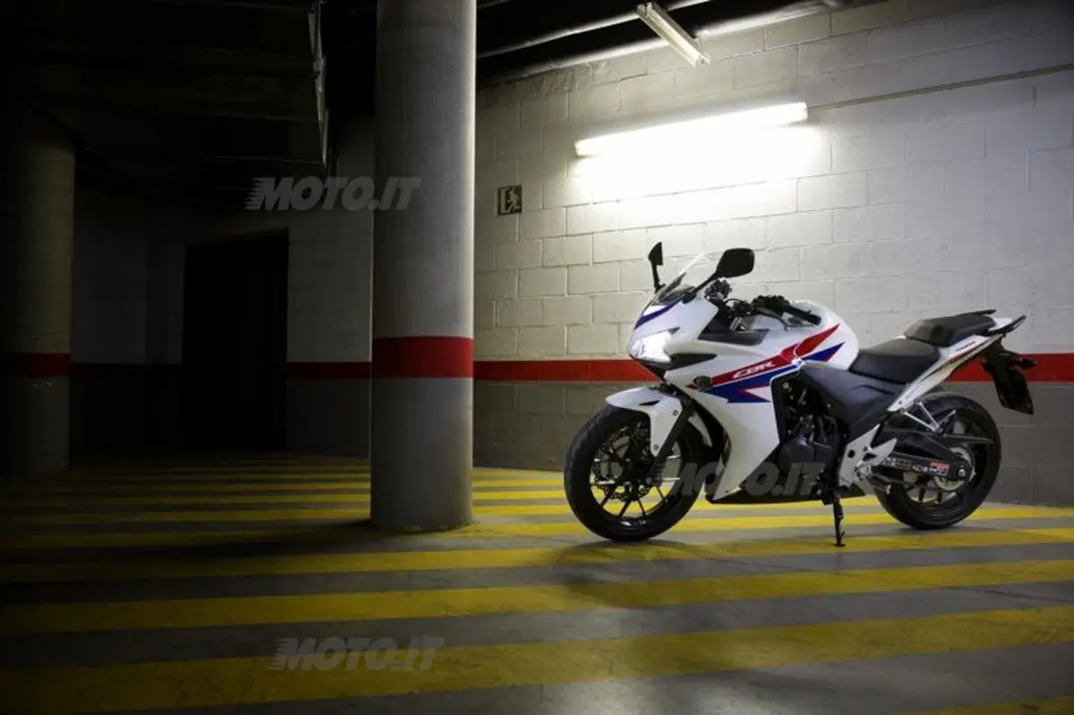 Honda CBR500R  (15)