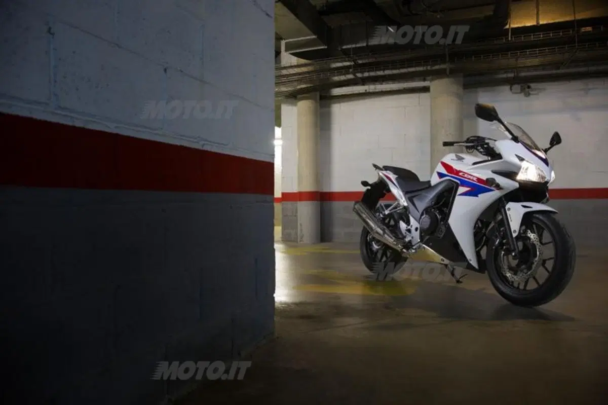 Honda CBR500R  (16)
