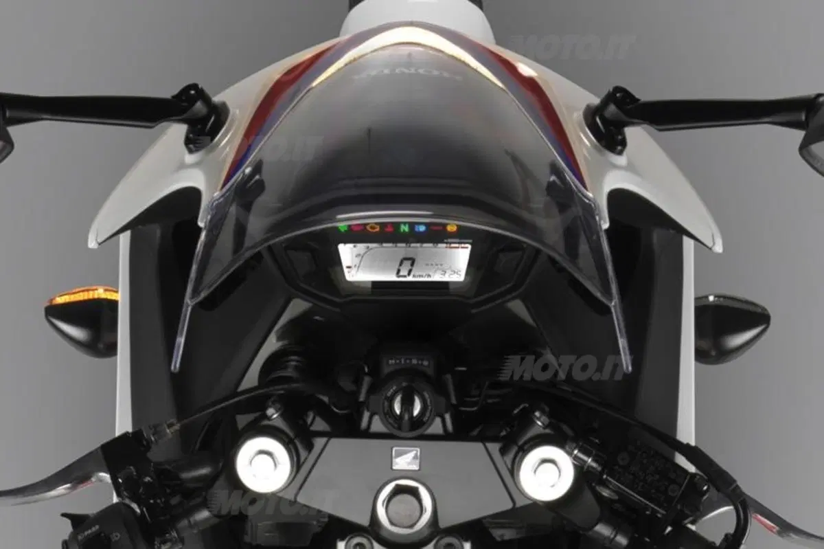Honda CBR500R  (19)