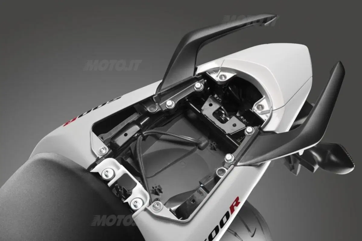 Honda CBR500R  (26)