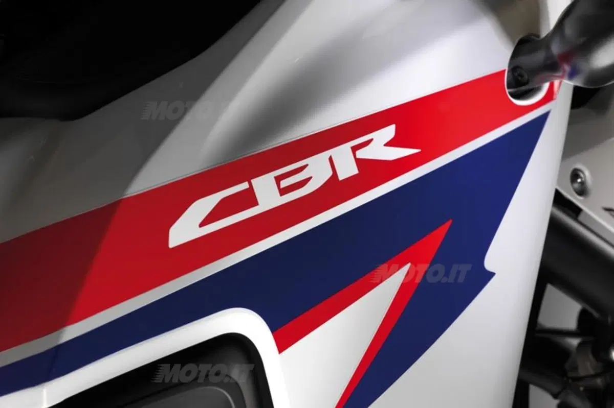 Honda CBR500R  (31)