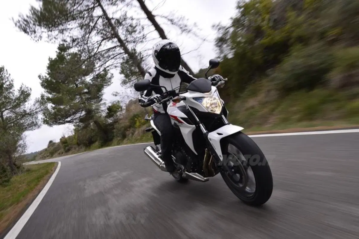 Honda CB500F  (4)