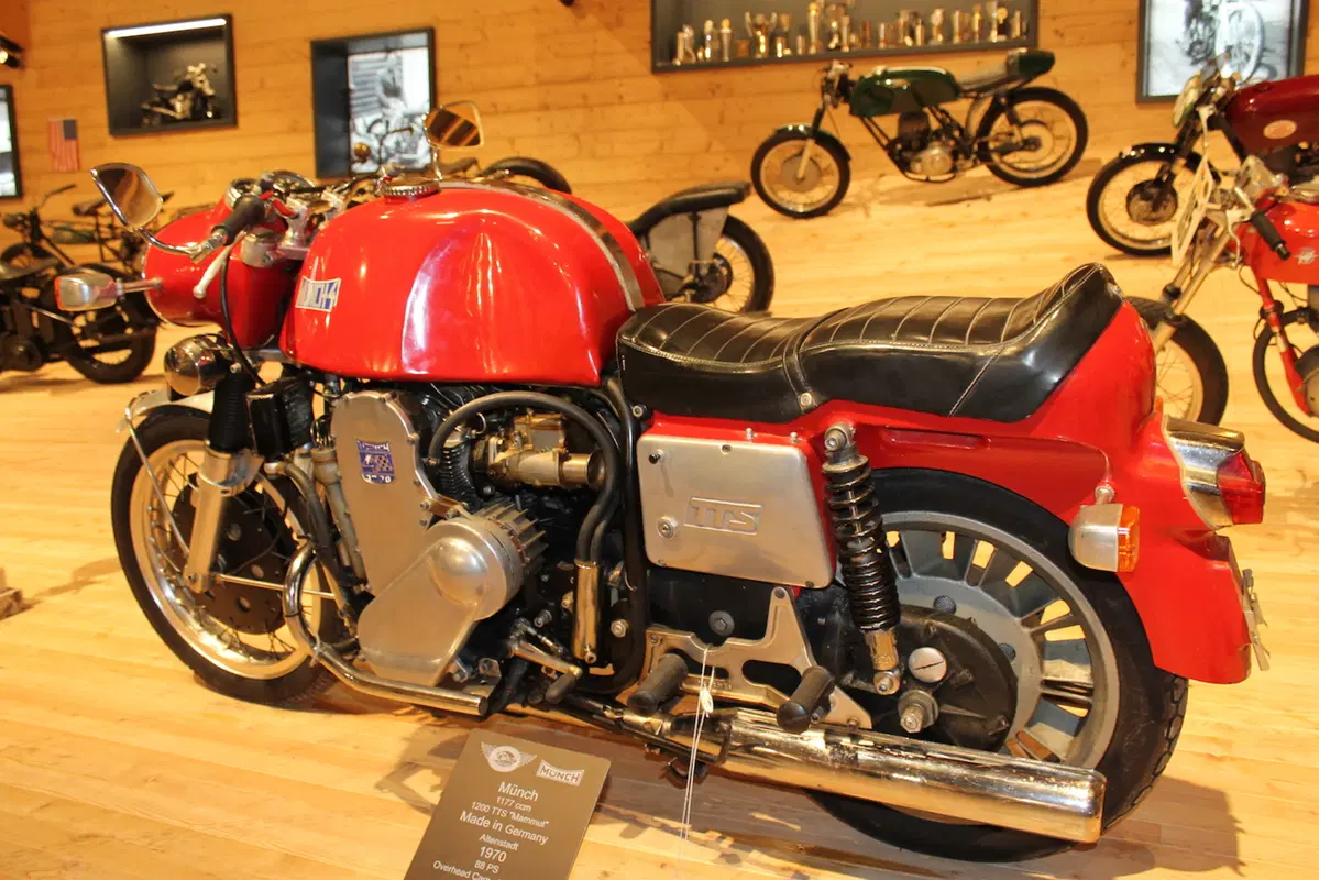 Apre in Tirolo il Top Mountain Motorcycle Museum  (28)