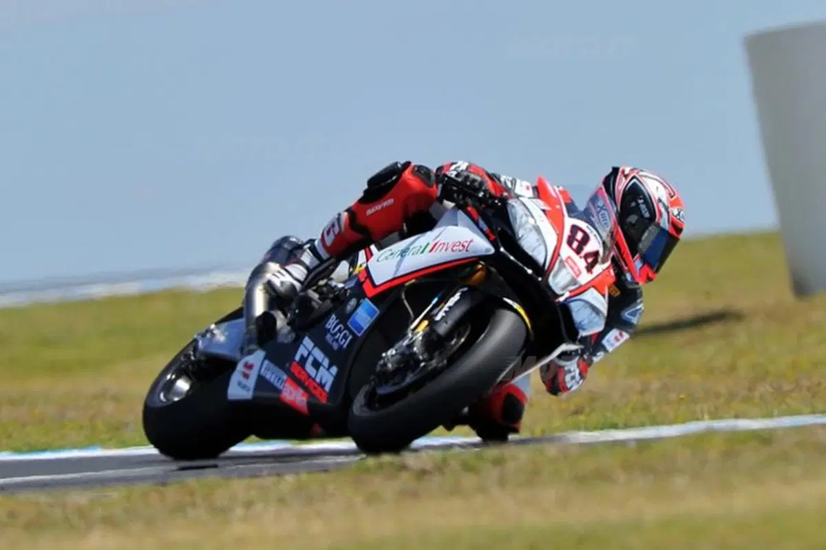 SBK Phillip Island. Michel Fabrizio si aggiudica le qualifiche (3)