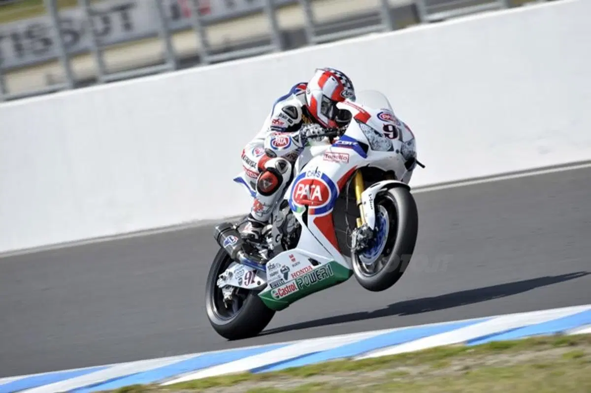 SBK Phillip Island. Michel Fabrizio si aggiudica le qualifiche (4)