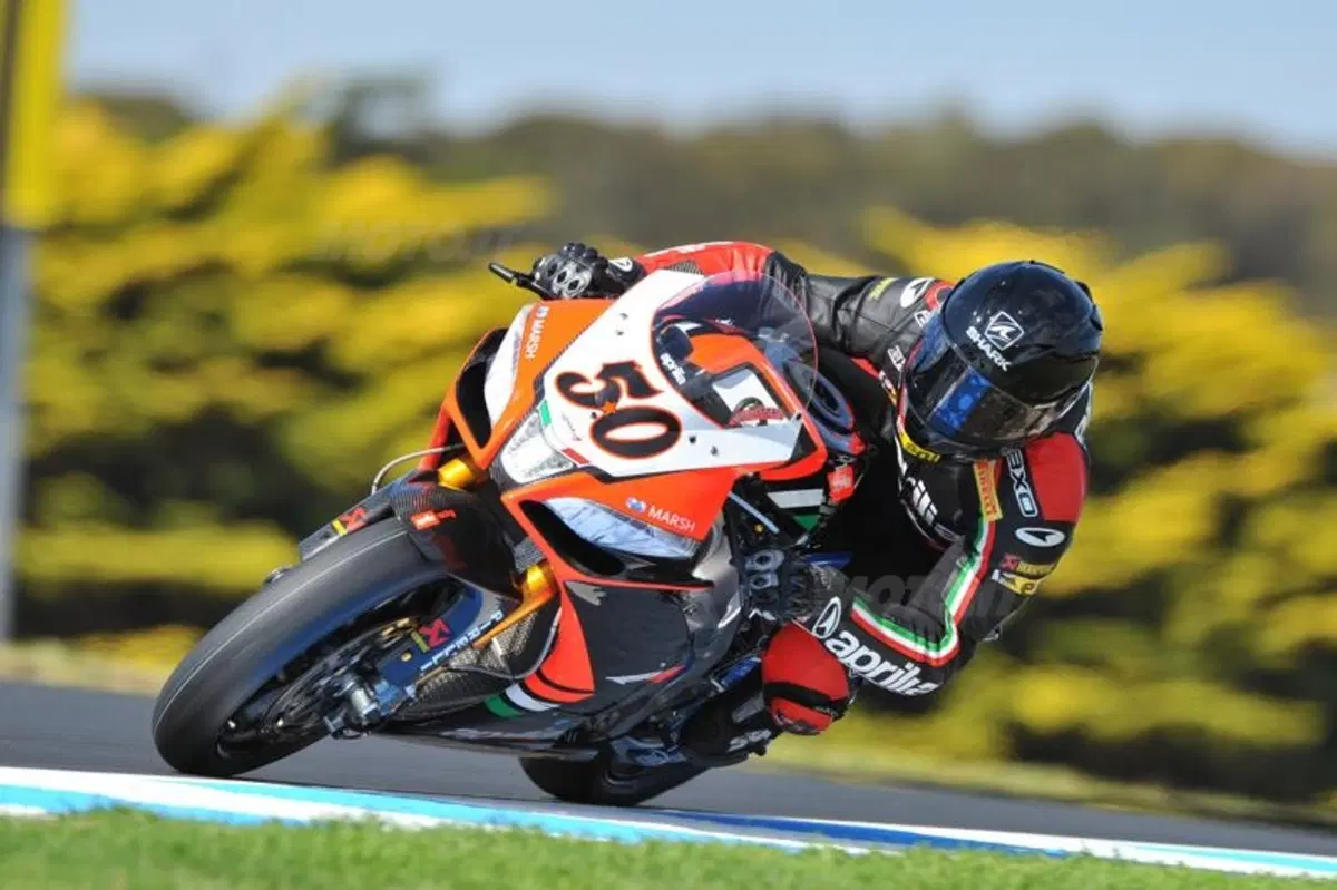 SBK Phillip Island. Michel Fabrizio si aggiudica le qualifiche (5)