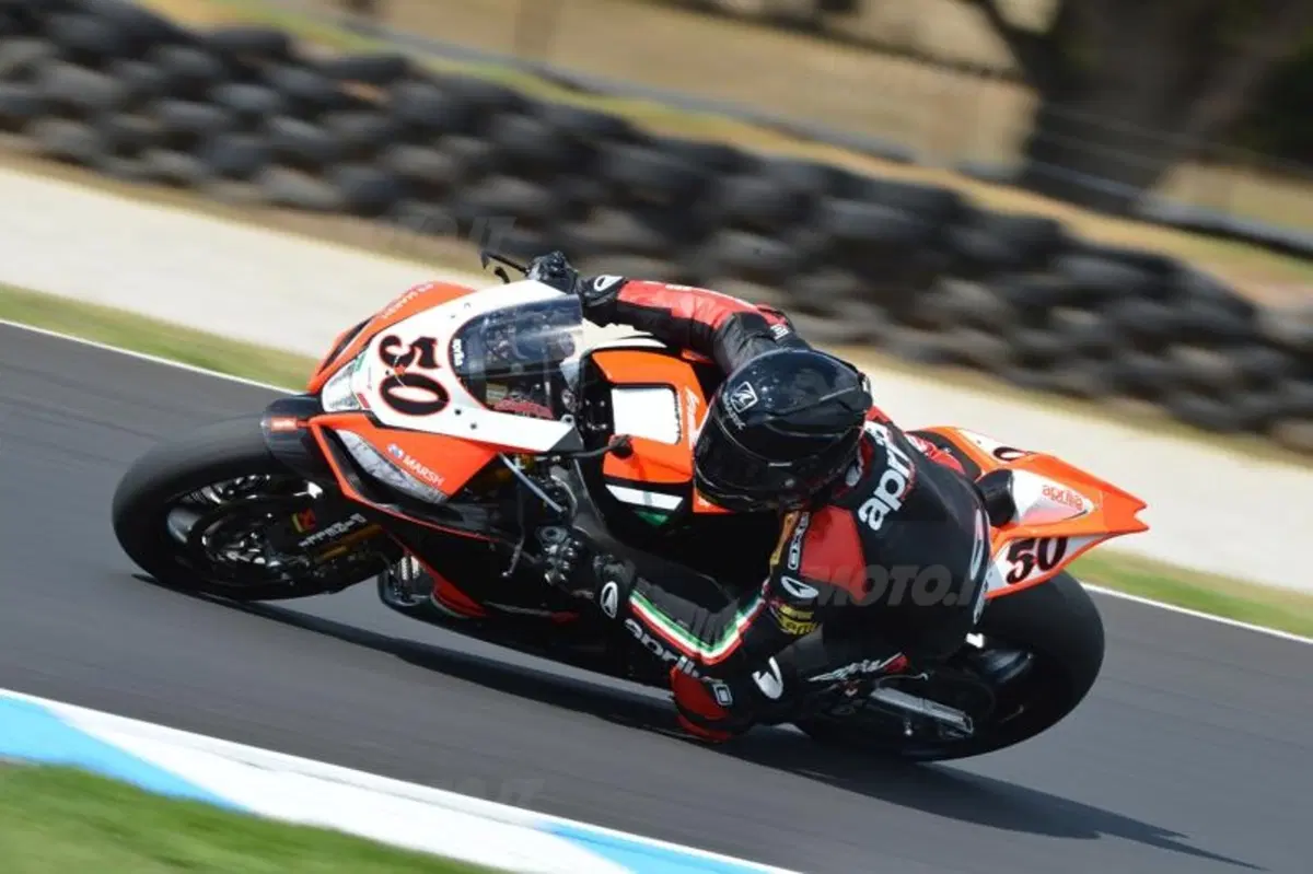 SBK Phillip Island. Michel Fabrizio si aggiudica le qualifiche (6)