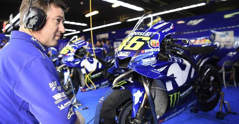 MotoGP, Valentino Rossi dovr&agrave; rinunciare a Briggs e Stevens