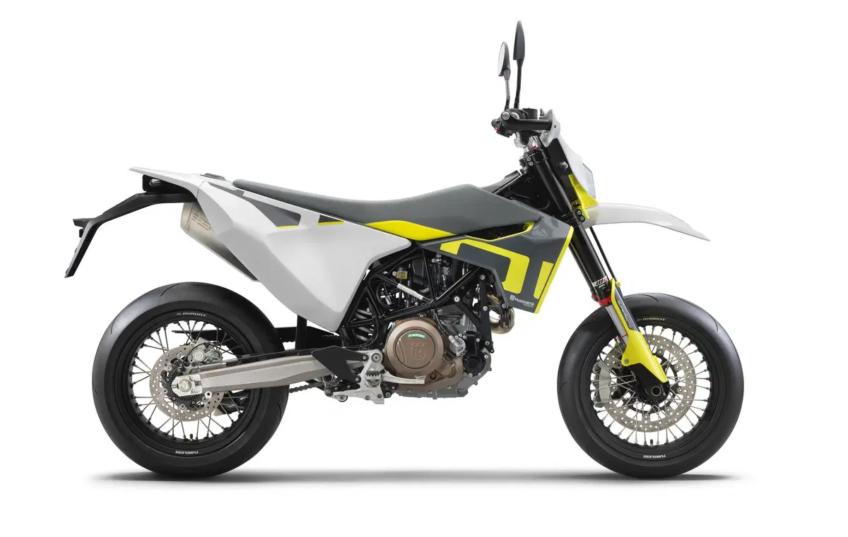 Husqvarna 701 Supermoto 701 Supermoto (2021) (2)