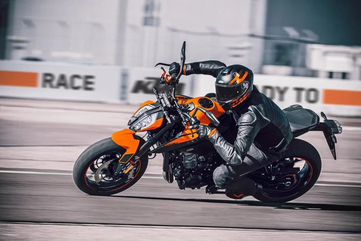 KTM Duke 890 2021, tutto quello che c'è da sapere (5)