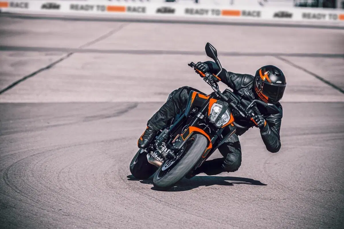 KTM Duke 890 2021, tutto quello che c'è da sapere (6)