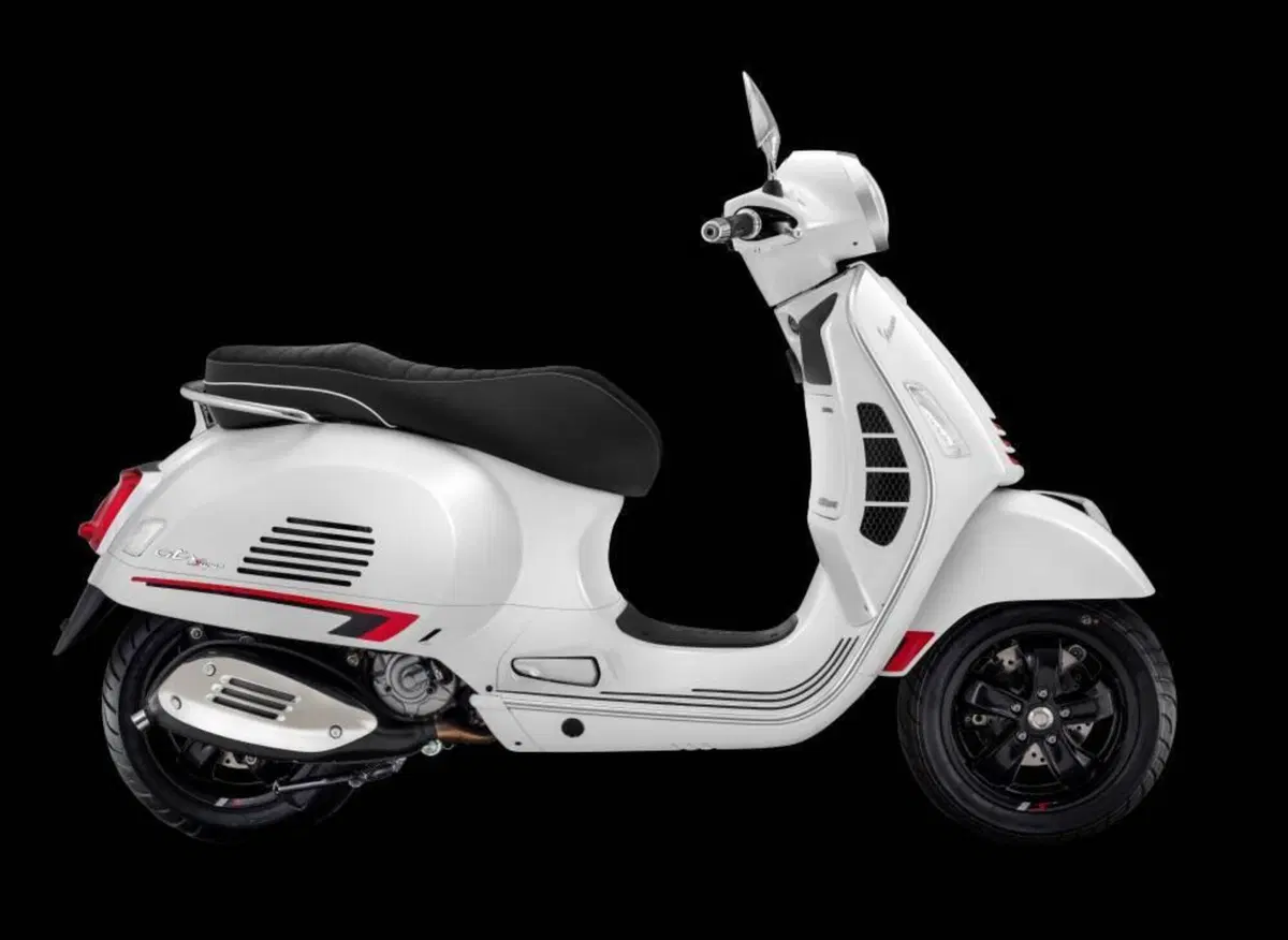 Vespa GTS 310 Supertech (2025 - 26) (2)