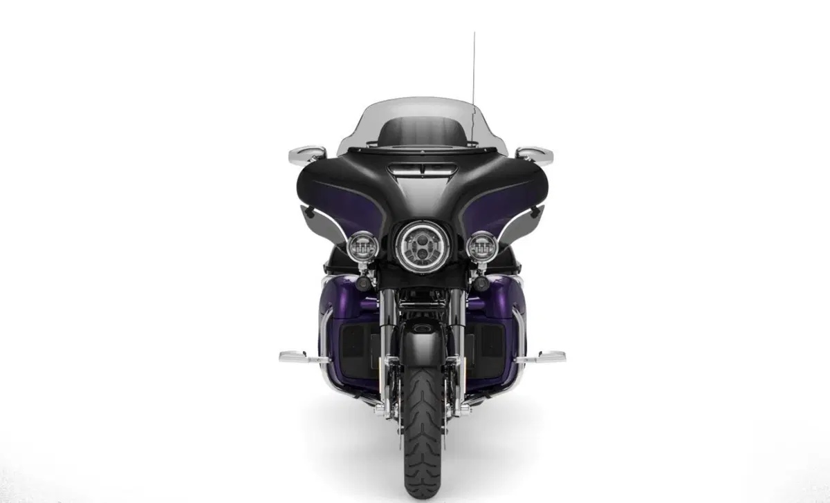 Harley-Davidson CVO - Custom Vehicle Operations 117 Limited (2021) - FLHTKSE (4)