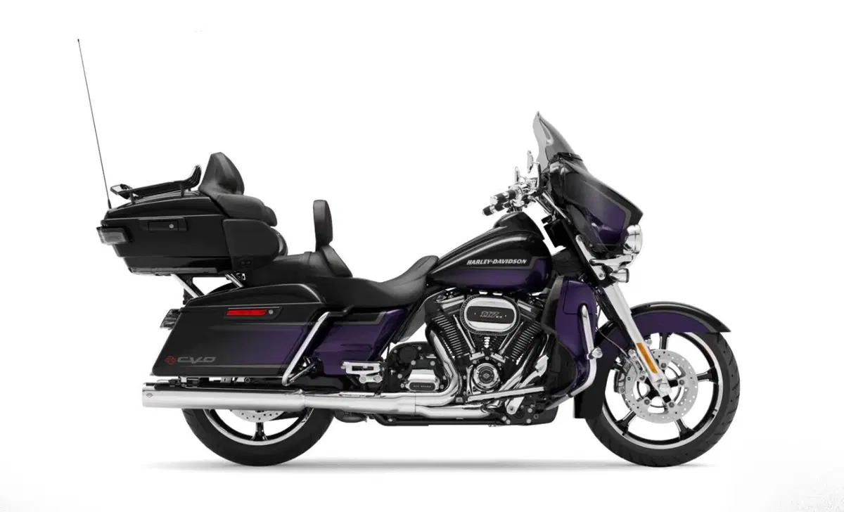 Harley-Davidson CVO - Custom Vehicle Operations 117 Limited (2021) - FLHTKSE (8)