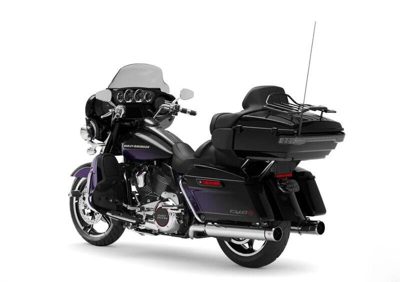 Harley-Davidson CVO - Custom Vehicle Operations 117 Limited (2021) - FLHTKSE (9)