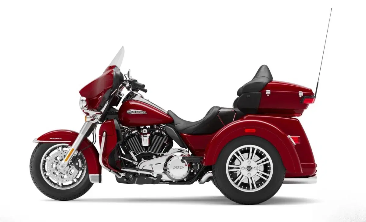 Harley-Davidson Trike Tri Glide Ultra (2021 - 26) (2)