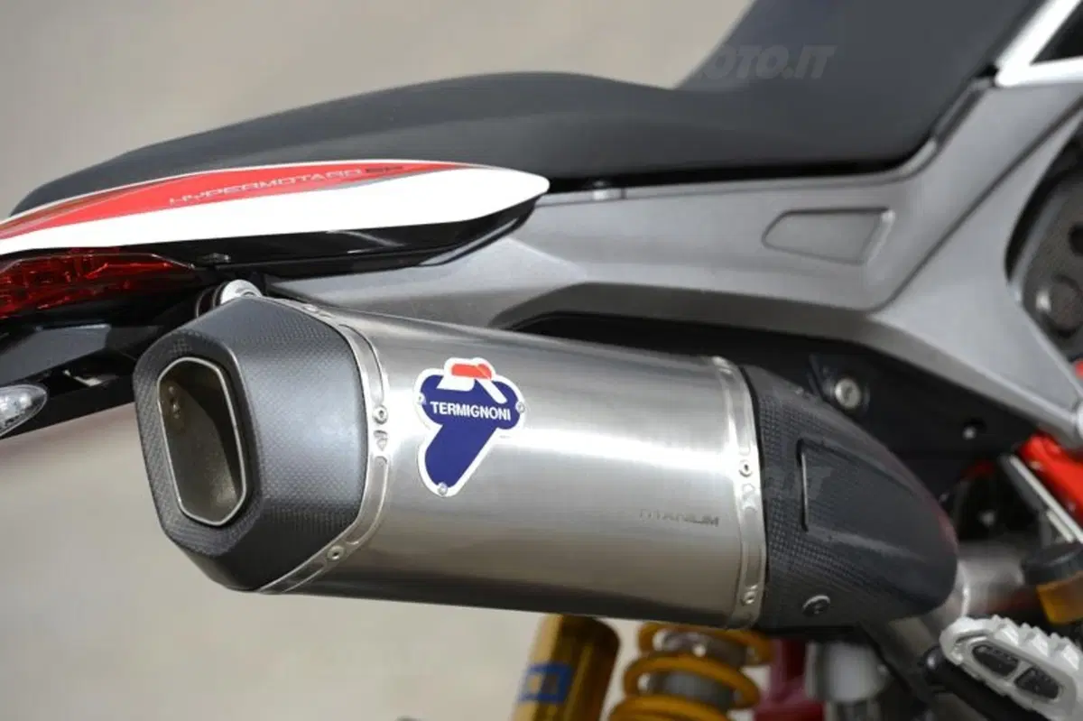Ducati Hypermotard 2013  (38)