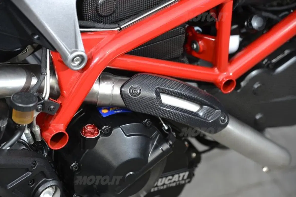 Ducati Hypermotard 2013  (40)