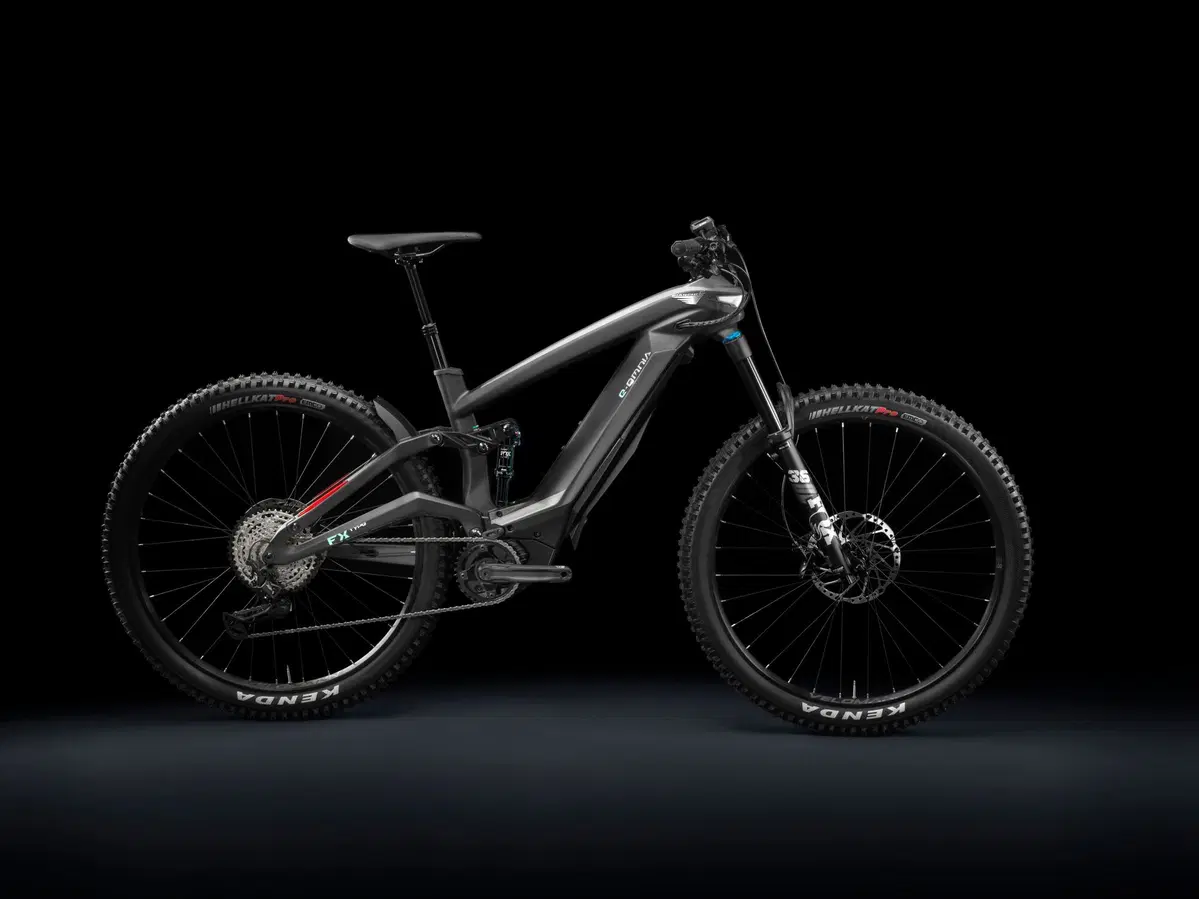 e-Omnia il nuovo progetto eBike di Bianchi che mette in sella Nico Rosberg (2)