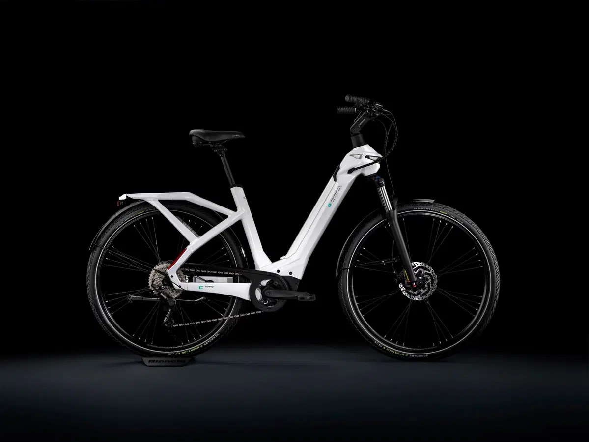 e-Omnia il nuovo progetto eBike di Bianchi che mette in sella Nico Rosberg (2)