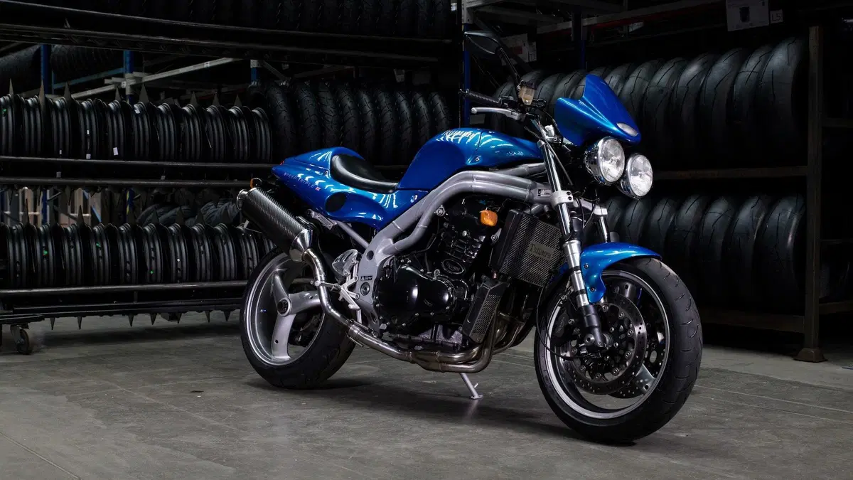 Triumph Speed Triple: i modelli dalla prima all'ultima (2)