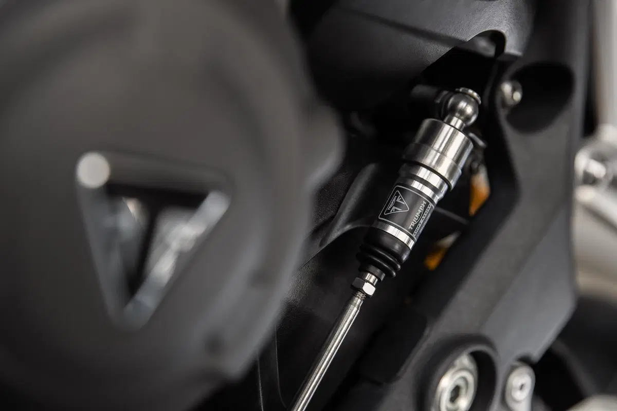 Triumph Speed Triple 1200 RS: tutti i dati e le immagini (19)