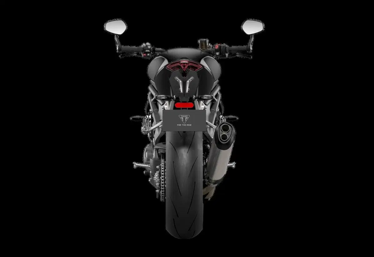 Triumph Speed Triple 1200 RS: tutti i dati e le immagini (3)