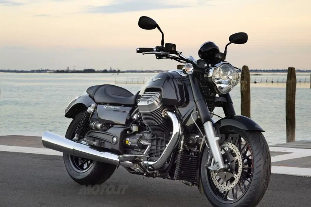 Moto Guzzi California Custom 1400 (23)