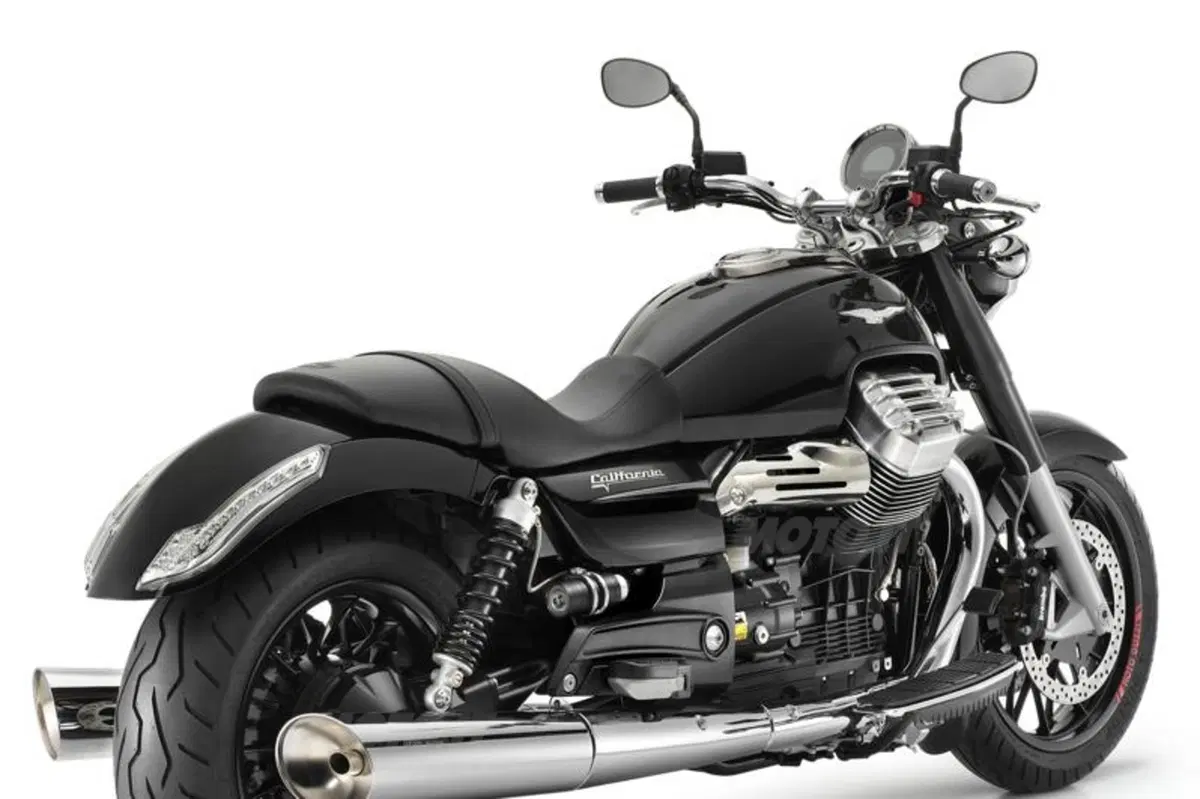 Moto Guzzi California Custom 1400 (29)