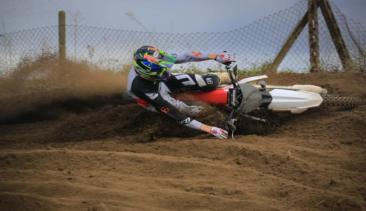 Pietro Salina nel 2021 nel Team Maddii Racing insieme a Fantic Motor (4)