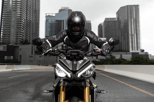 Triumph Speed Triple 1200 RS: tutti i dati e le immagini (6)