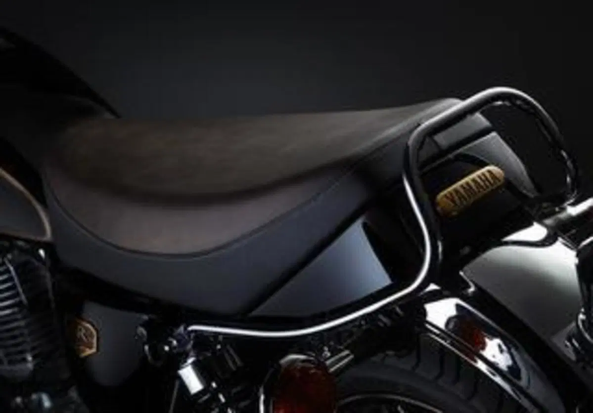 Yamaha SR 400 Final Edition: 43 anni di moto leggendarie (10)