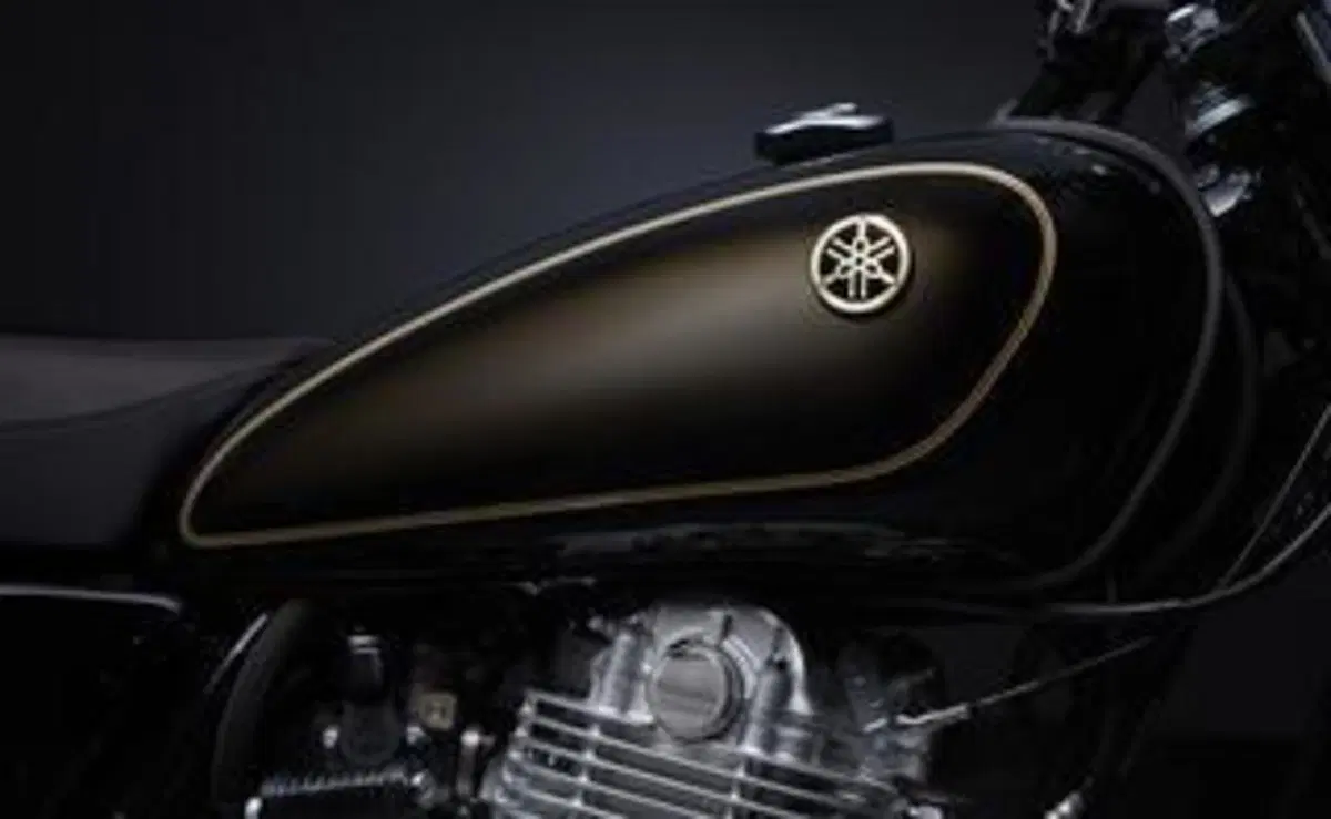 Yamaha SR 400 Final Edition: 43 anni di moto leggendarie (6)