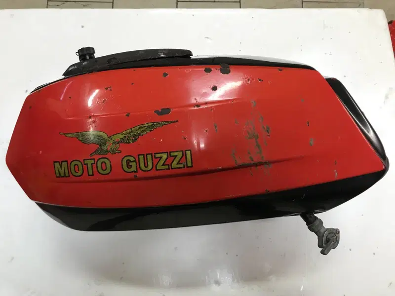 Serbatoio I Moto Guzzi V 35 Imola S.L