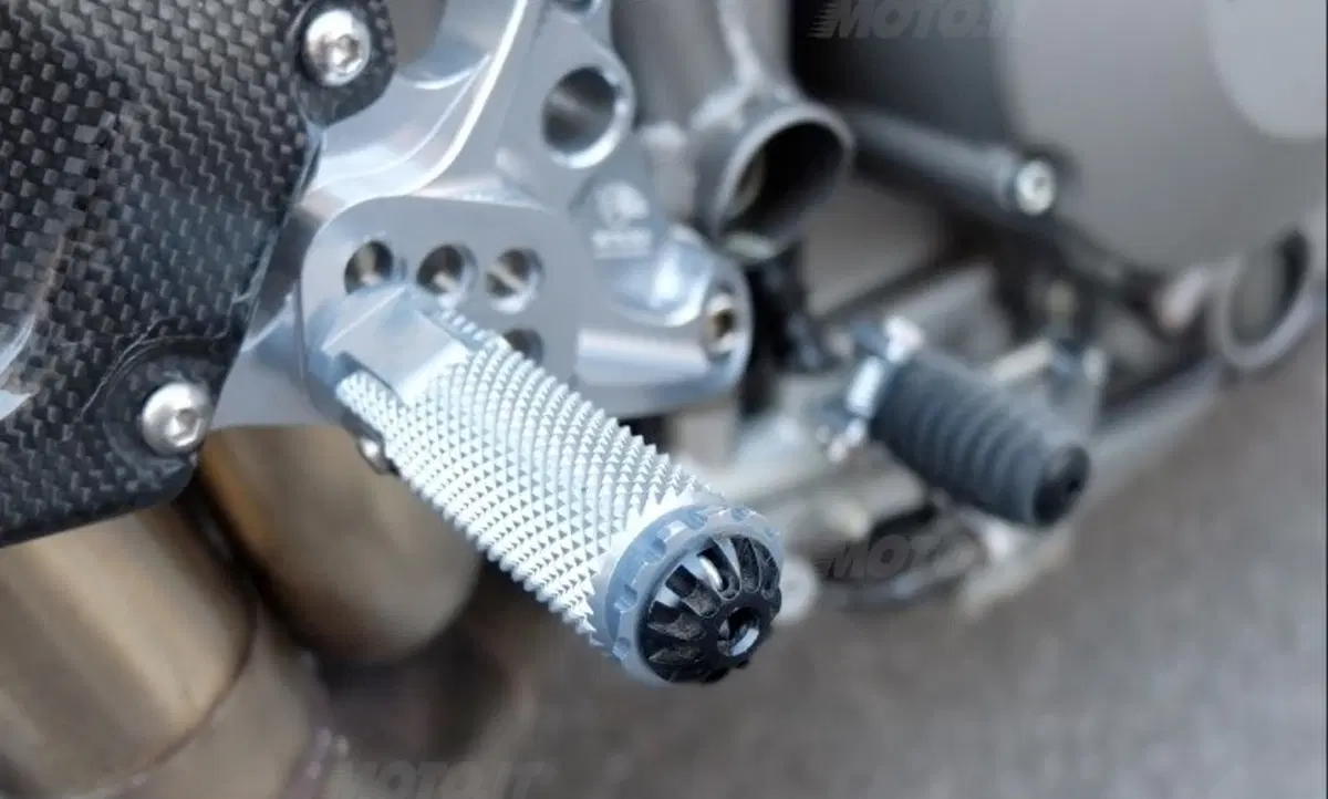 Le Strane di Moto.it Ducati 848 Cobra (8)
