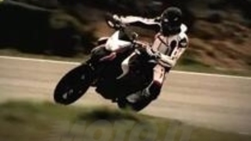 Test Ducati Hypermotard SP 2013 - Prova Moto.it