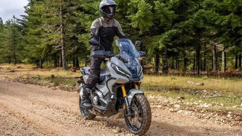 Honda X-ADV 750 DCT (2021 - 24) (6)