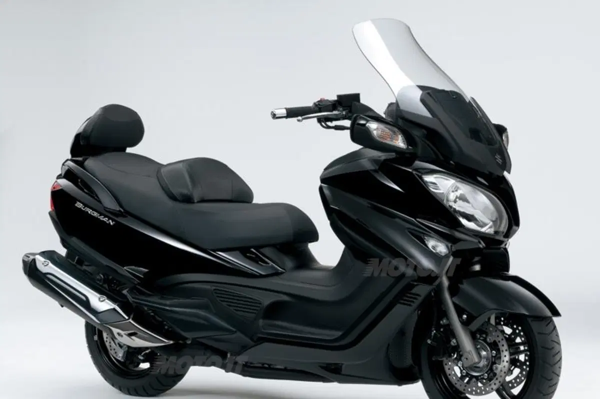 Suzuki Burgman 650 Executive  (12)