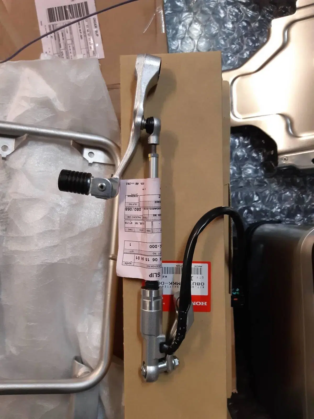 PACK AFRICA TWIN DESERT TRACK DCT Honda (2)