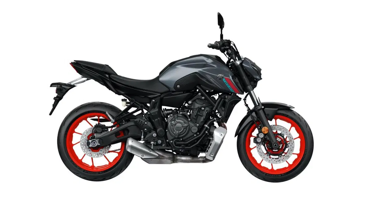 Nuova Yamaha MT-07 2021. Foto, dati e prezzi (8)