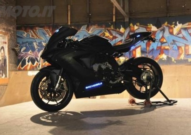 Una MV Agusta F3 675 in stile Batman per Justin Bieber