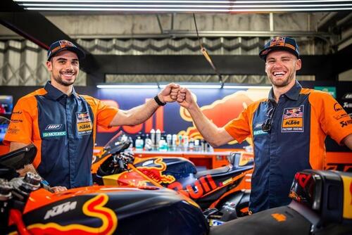 KTM MotoGP: prime foto da compagni di squadra per Brad Binder e Miguel Oliveira (2)