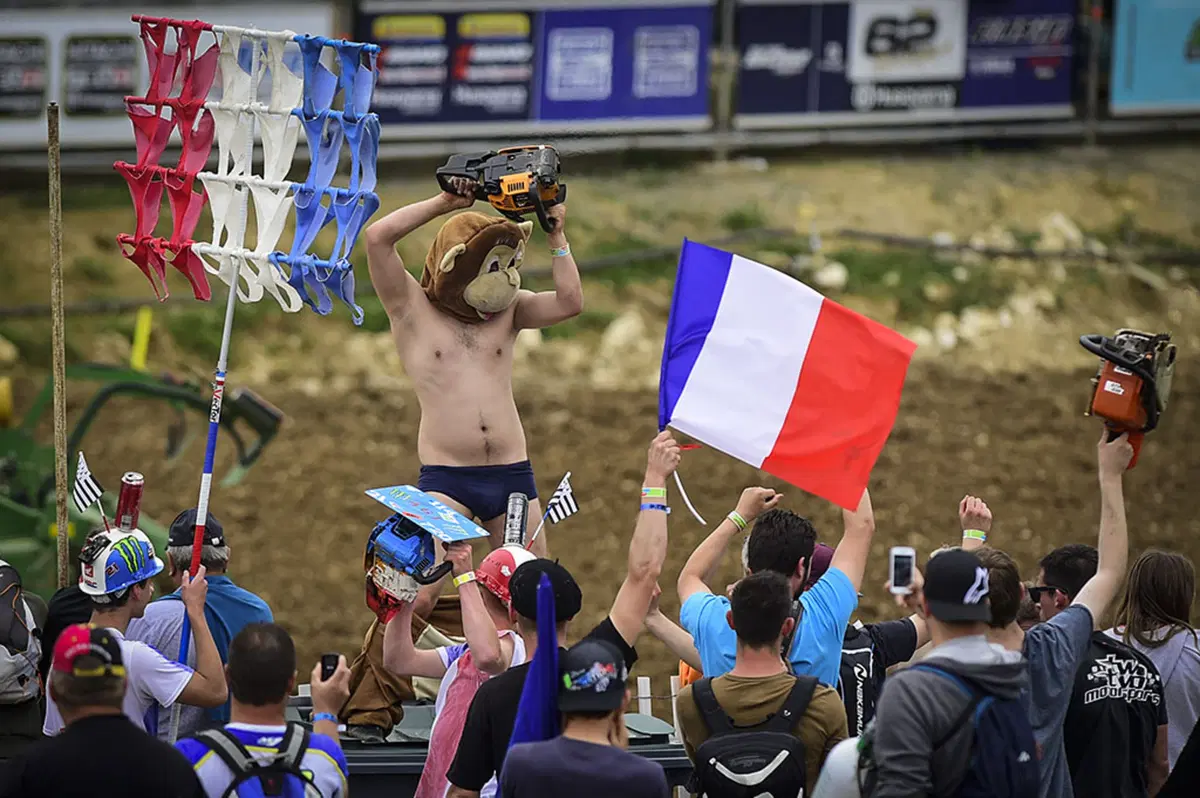 MX 2016. Le foto più spettacolari del GP di Francia (63)